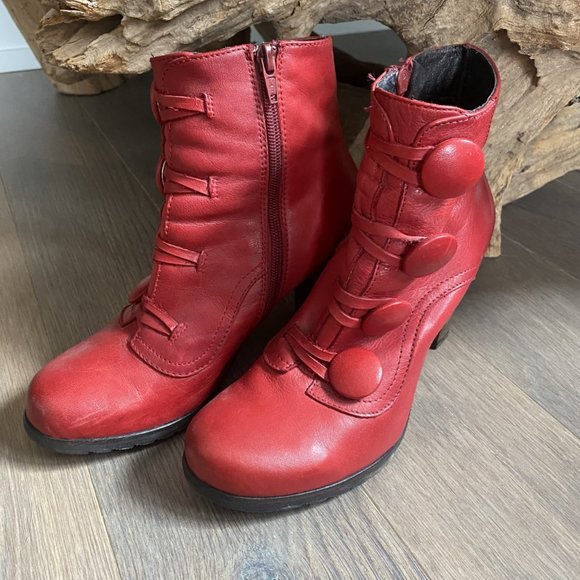 Miz Mooz Red Ankle Boot Barcelona Collection Size 7 (37.5) - Picture 3 of 13